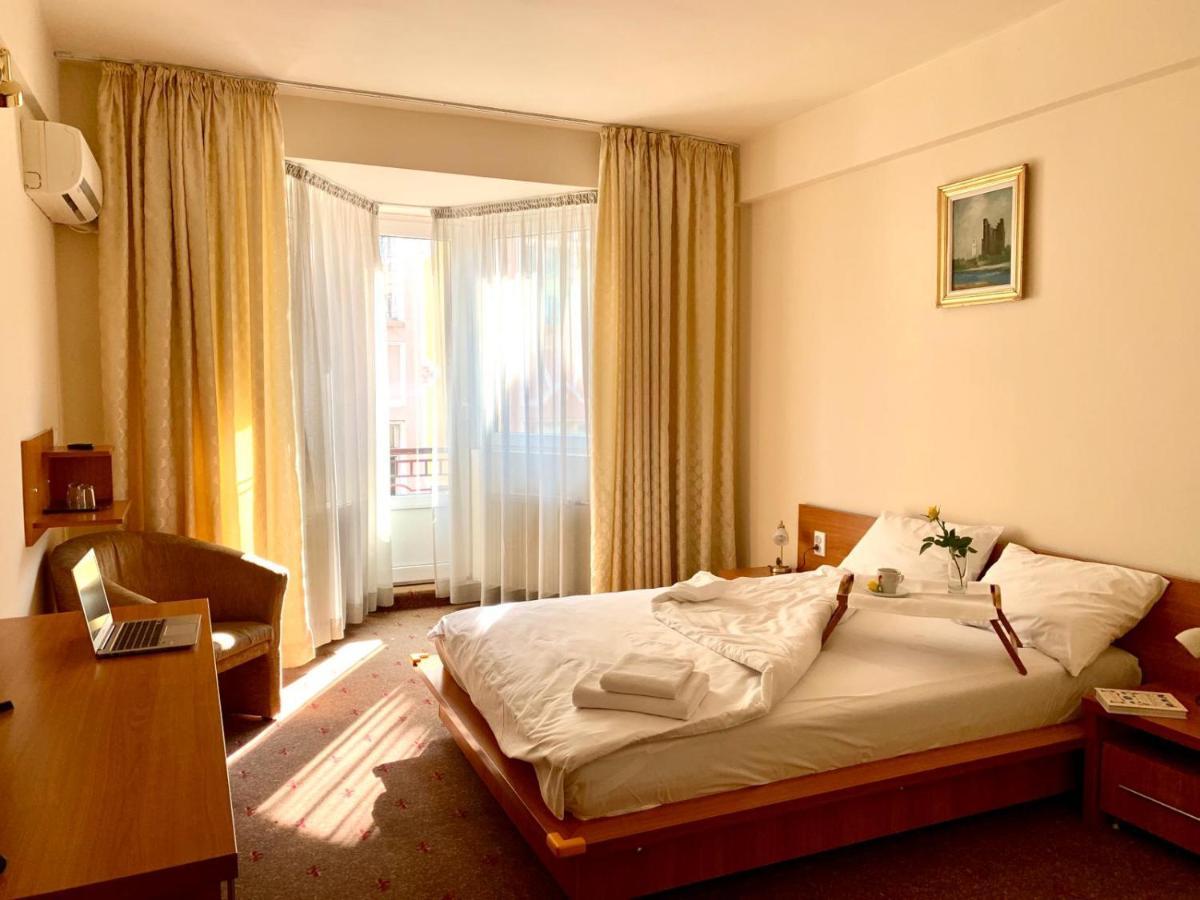 Hotel Victoria Cluj-Napoca Exterior foto